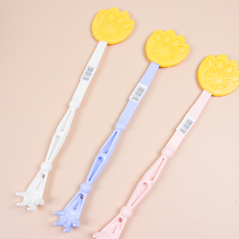 0868 Two-Use Massage Bear Paw Clapper