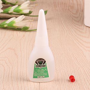 Blister-Packed Shoe Glue - Image 2