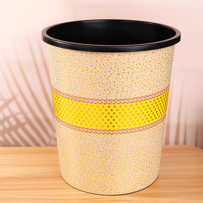 608 printed trash can (in sacks) - Image 3