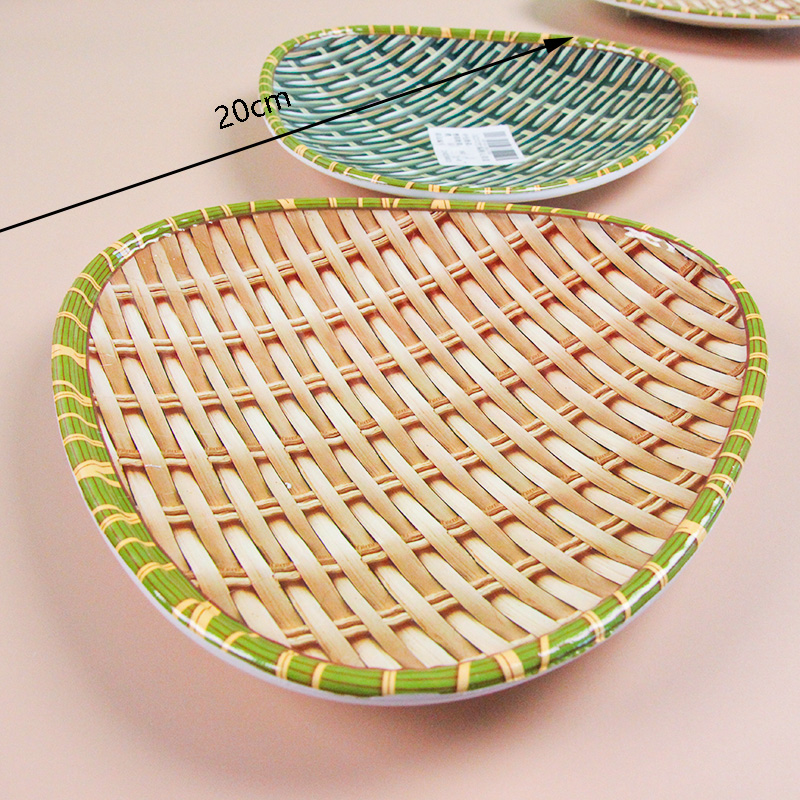 Lc212 Bamboo Woven Heart-Shaped Fruit Dish