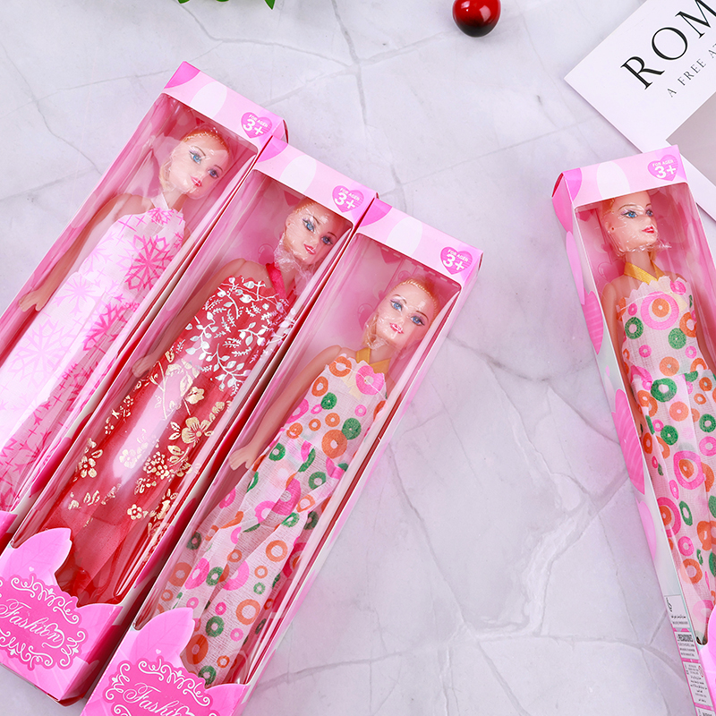 789-115 Boxed Dream Barbie Doll (288)